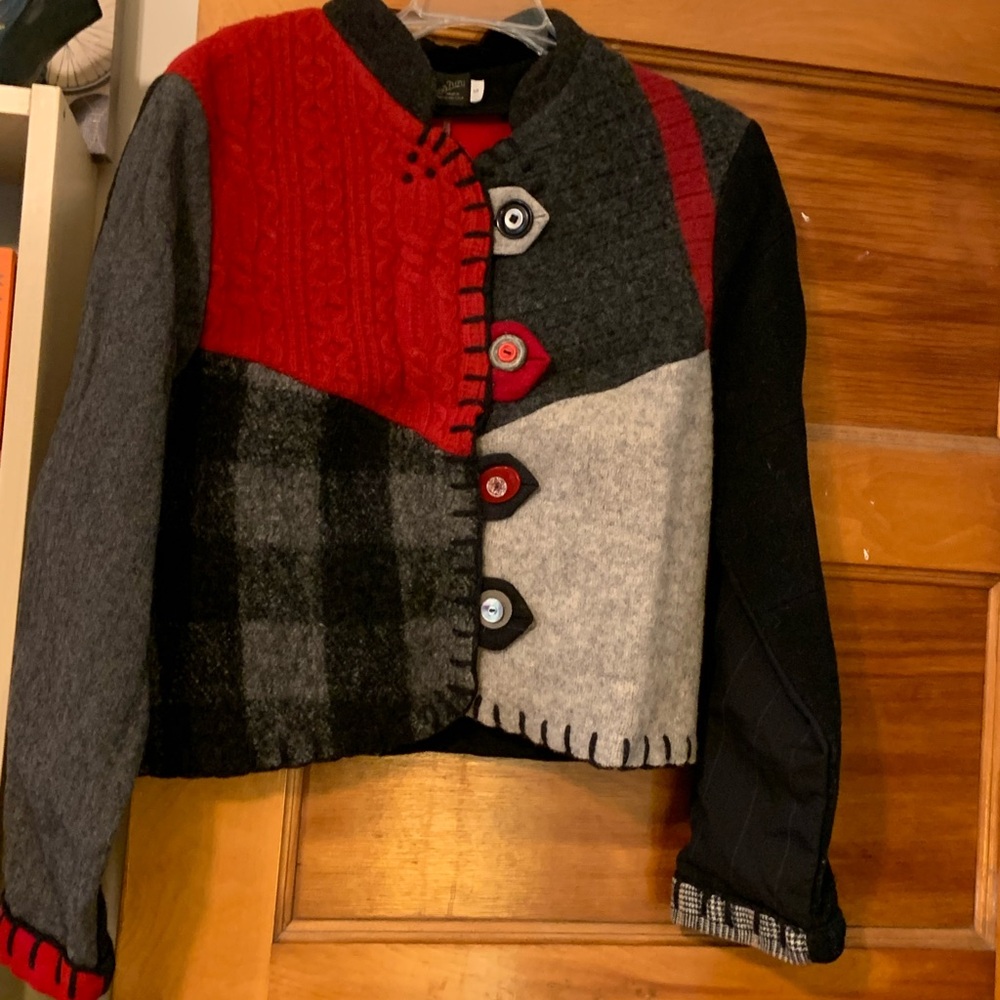 Baabaazuzu sustainable vintage wool jacket
